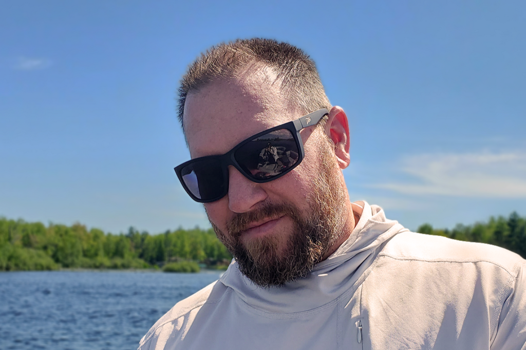 Detour Sunglasses - Breach XL - Matte Black - Jet Black Polarized