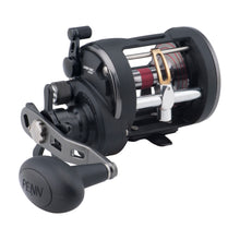 Penn Warfare™ Star Drag Level Wind Conventional Reel