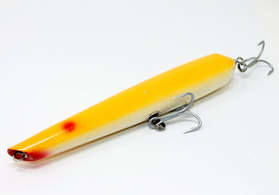 adventure capitalist fishing lure Stack Tackle 4.5" Quigley Metal Lip Blurple Dives down to 1.3ft (0.4m) MNW50 SP Deep Diving Nomad Design Squidtrex Patented Vibrating